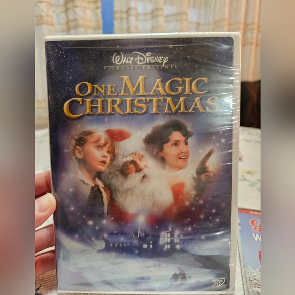 DVD 4 PACK - Picture 2 of 7